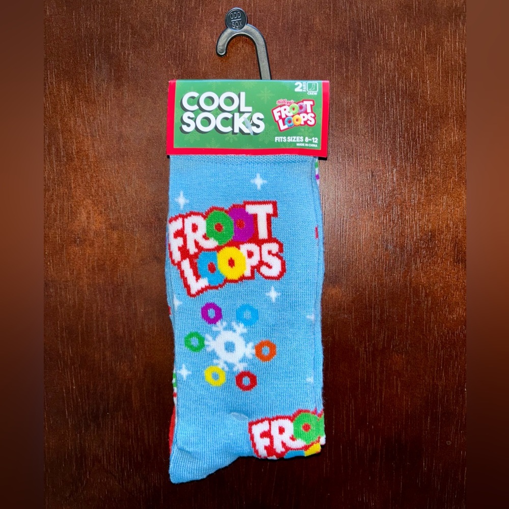 FROOT LOOPS NOVELTY CREW SOCKS NWT MEN’S SHOE SIZE 8-12